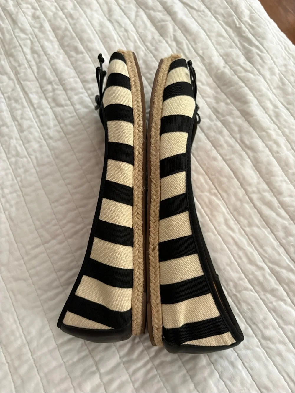 kate spade Black and Cream Striped Bow Ballet Flats Espadrille Size 10